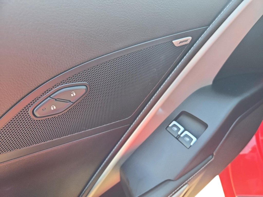 2016 Chevrolet CORVETTE in Quebec, Quebec - 11 - w1024h768px