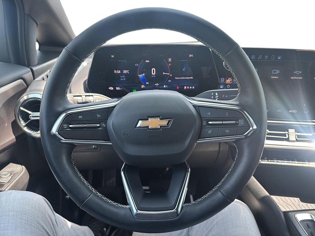 Chevrolet Equinox EV  2025 à Québec, Québec - 11 - w1024h768px