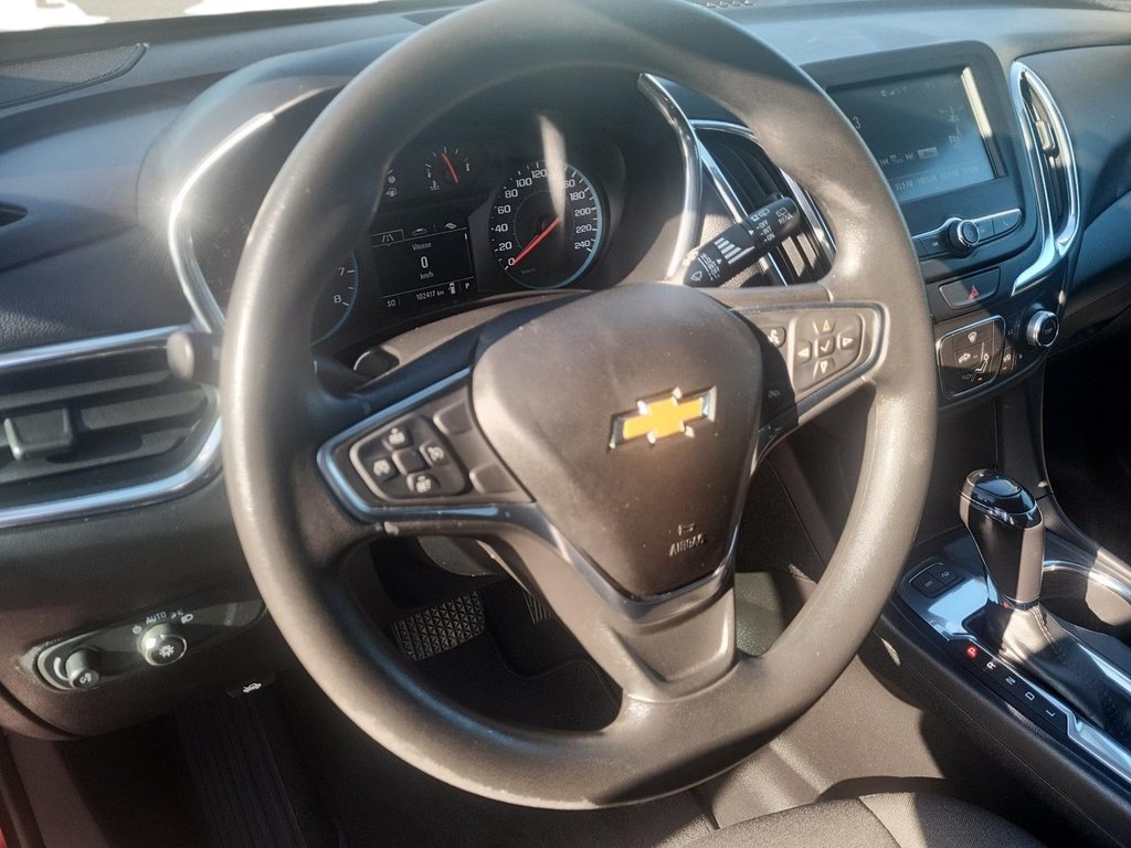 Chevrolet Equinox  2018 à Québec, Québec - 12 - w1024h768px