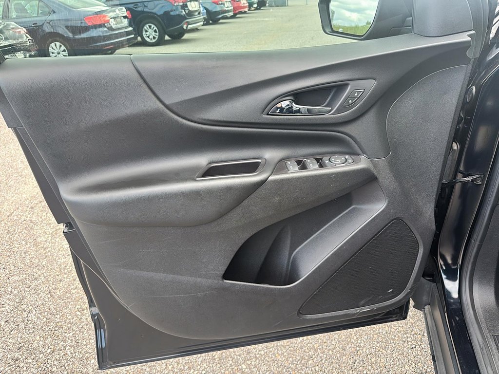 2020 Chevrolet Equinox in Quebec, Quebec - 10 - w1024h768px