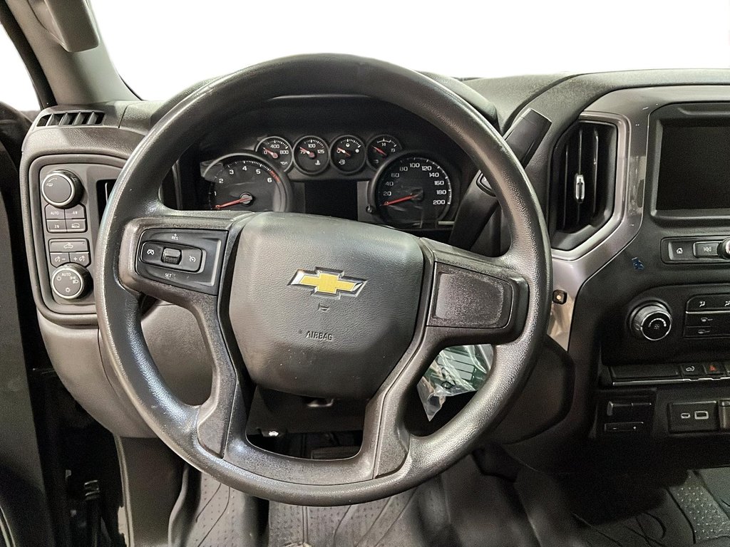 2021 Chevrolet Silverado 1500 in Quebec, Quebec - 12 - w1024h768px