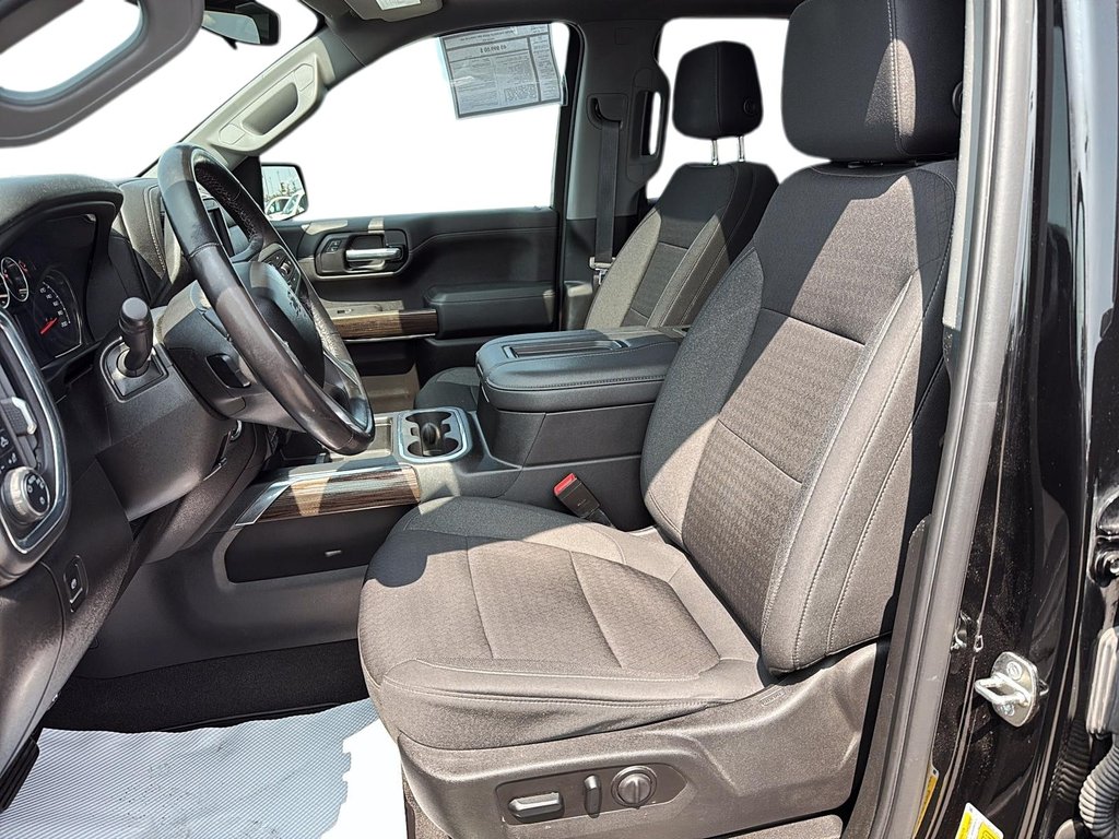 Chevrolet Silverado 1500  2021 à Québec, Québec - 8 - w1024h768px