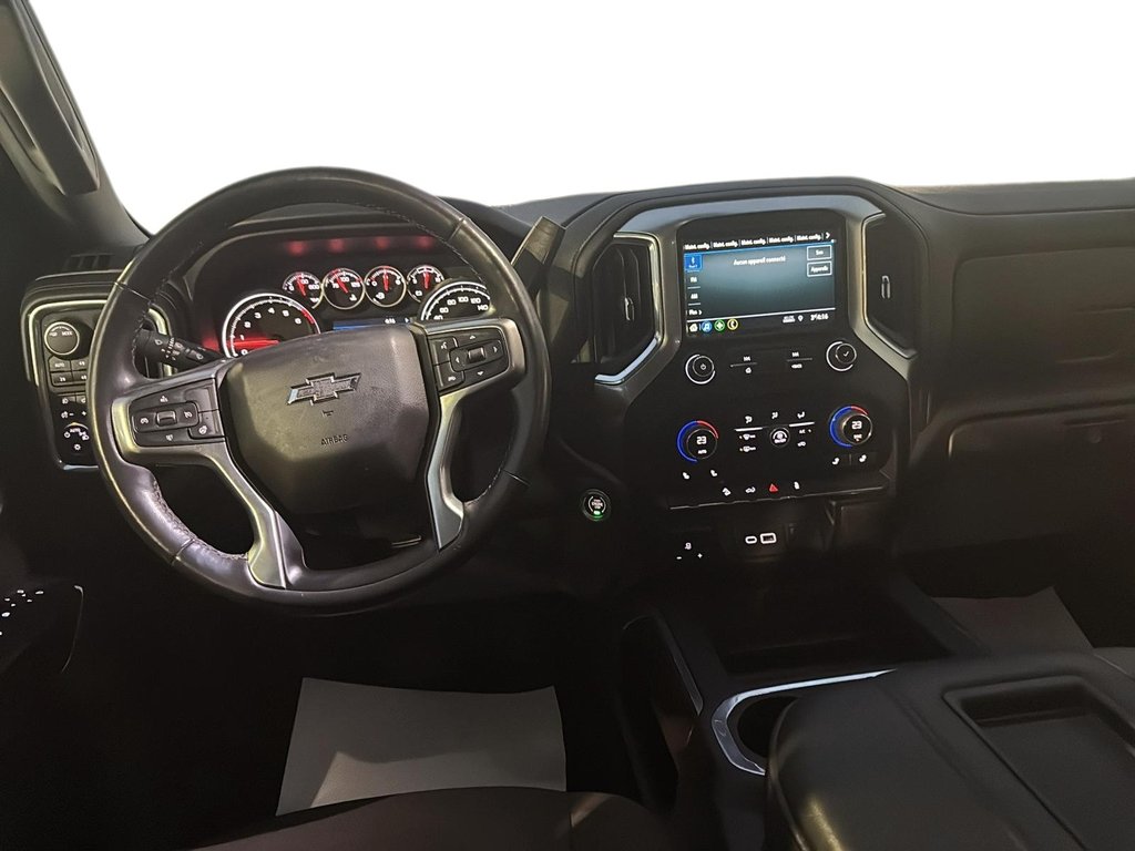 Chevrolet SILVERADO 1500  2021 à Québec, Québec - 8 - w1024h768px