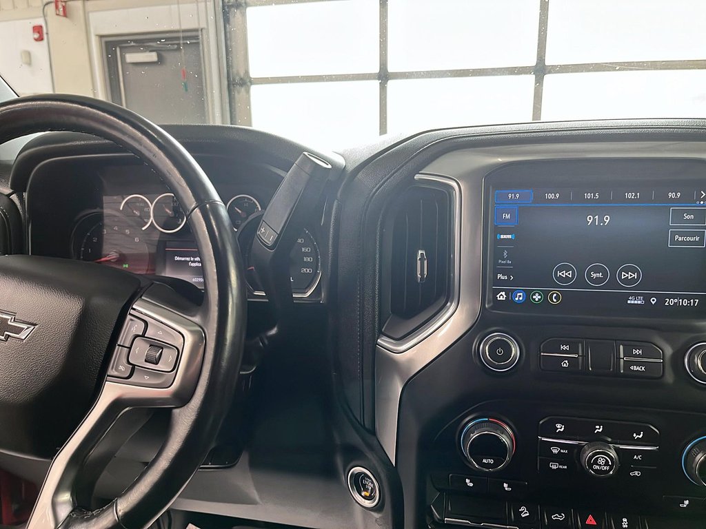 Chevrolet SILVERADO 1500  2021 à Québec, Québec - 15 - w1024h768px