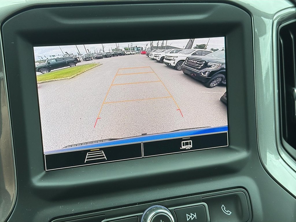 2022 Chevrolet Silverado 1500 in Quebec, Quebec - 15 - w1024h768px