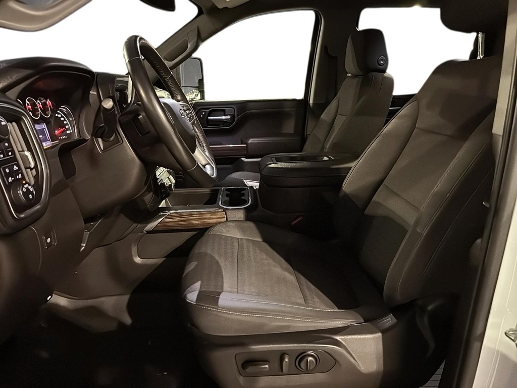 Chevrolet Silverado 1500  2022 à Québec, Québec - 7 - w1024h768px