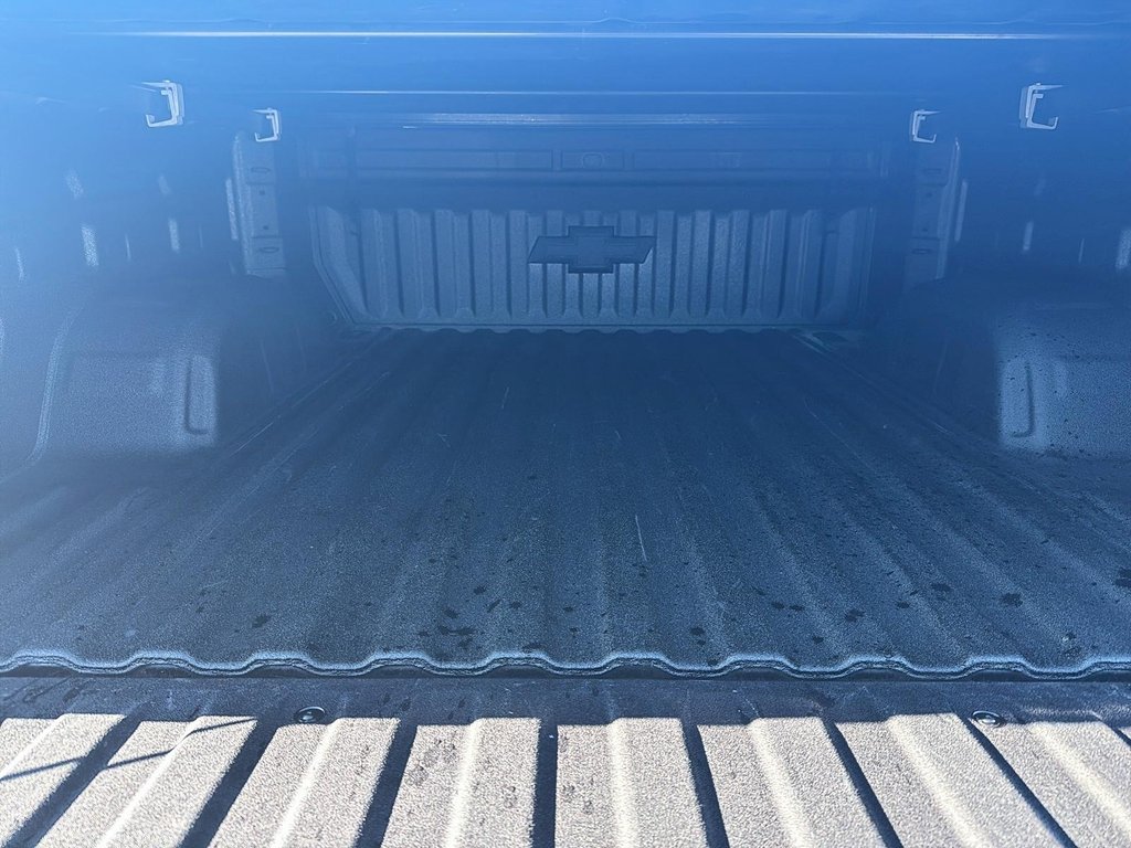 2023 Chevrolet SILVERADO 1500 in Quebec, Quebec - 13 - w1024h768px
