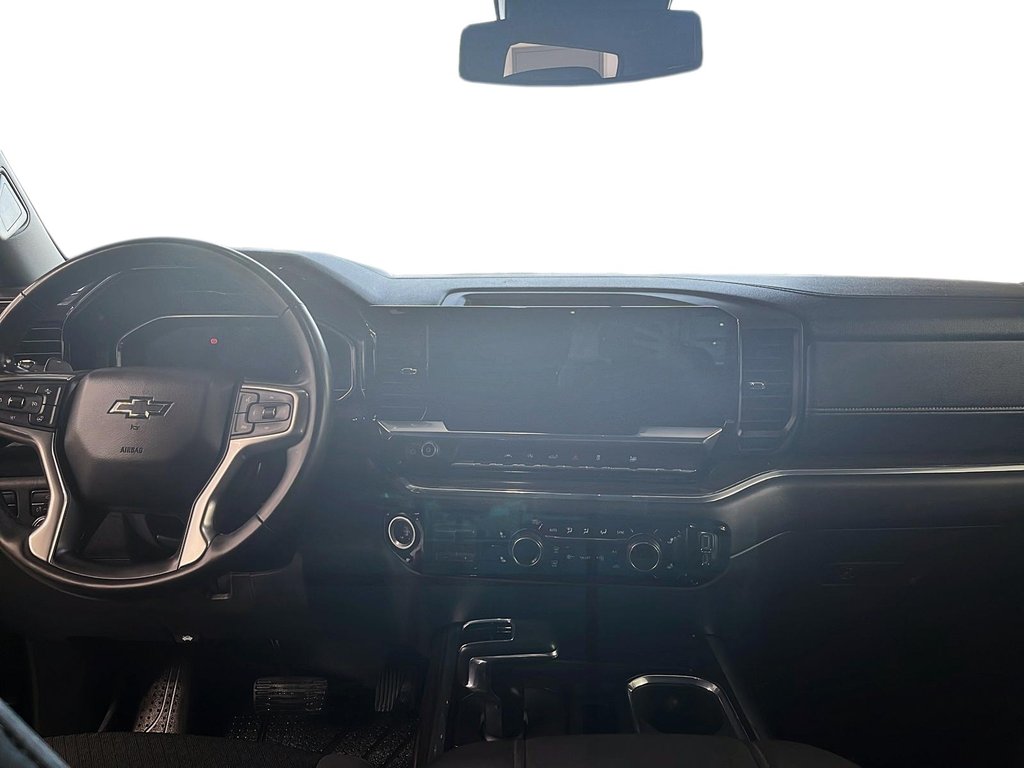 Chevrolet SILVERADO 1500  2024 à Québec, Québec - 9 - w1024h768px