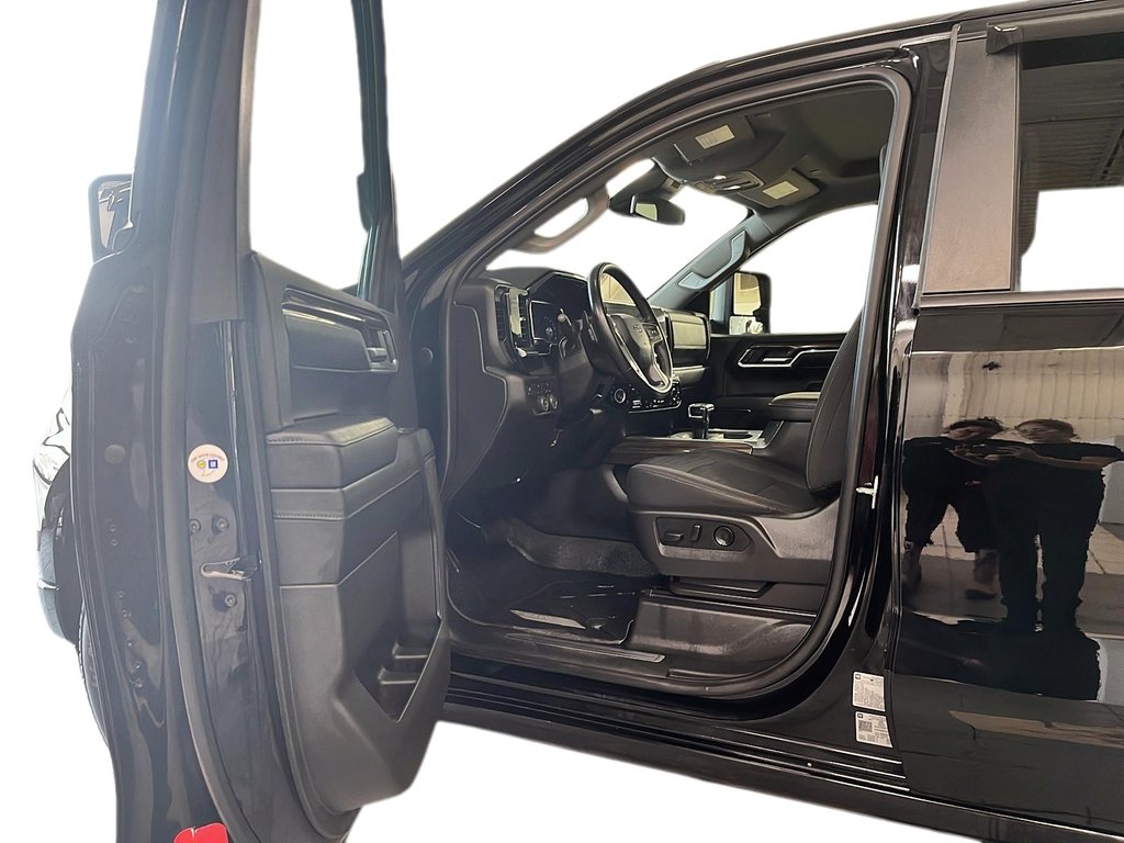 Chevrolet SILVERADO 1500  2024 à Québec, Québec - 8 - w1024h768px