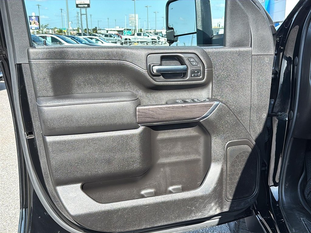 2022 Chevrolet SILVERADO 2500H in Quebec, Quebec - 10 - w1024h768px