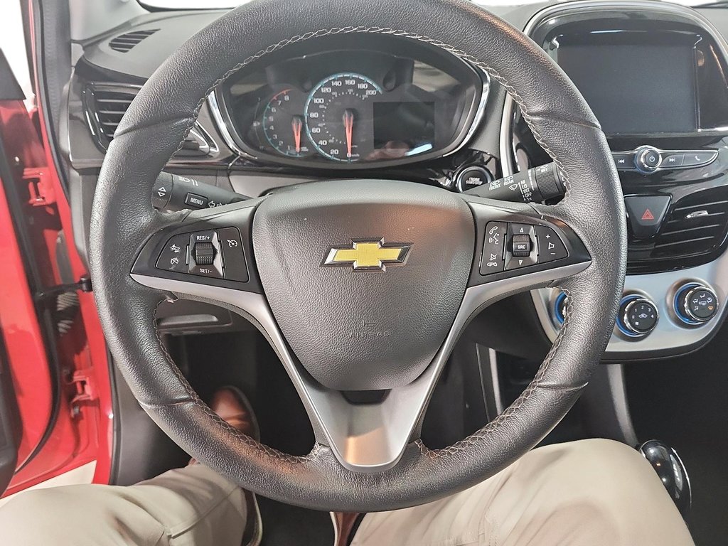 Chevrolet Spark  2017 à Québec, Québec - 11 - w1024h768px