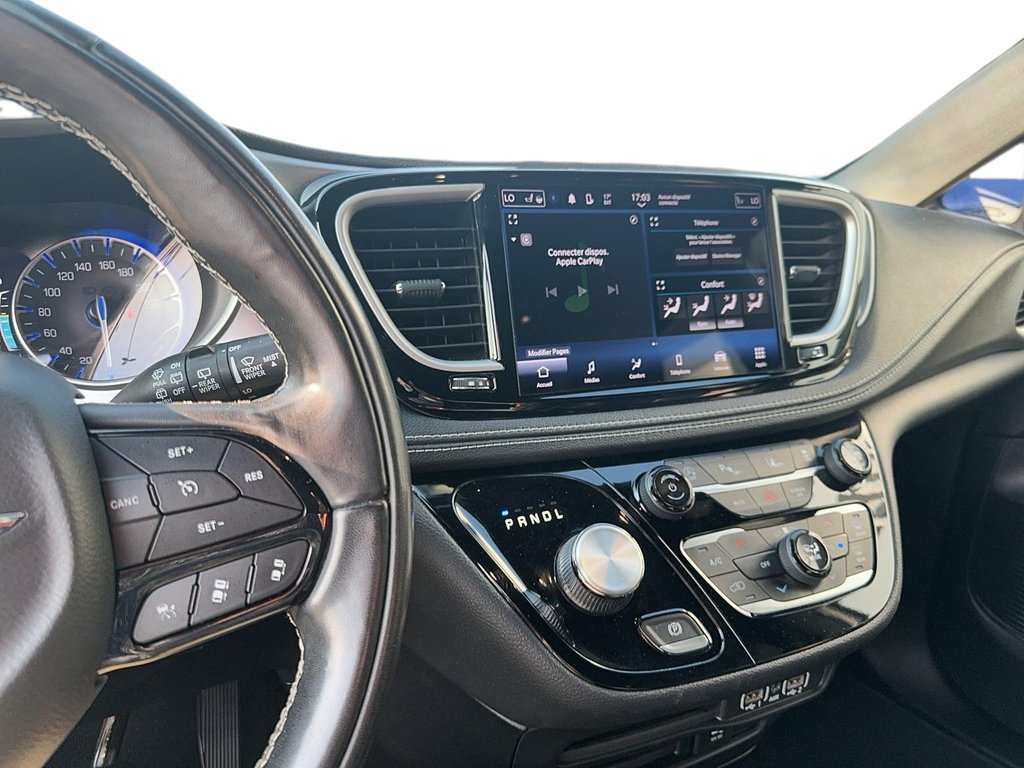 2022 Chrysler Pacifica in Quebec, Quebec - 13 - w1024h768px