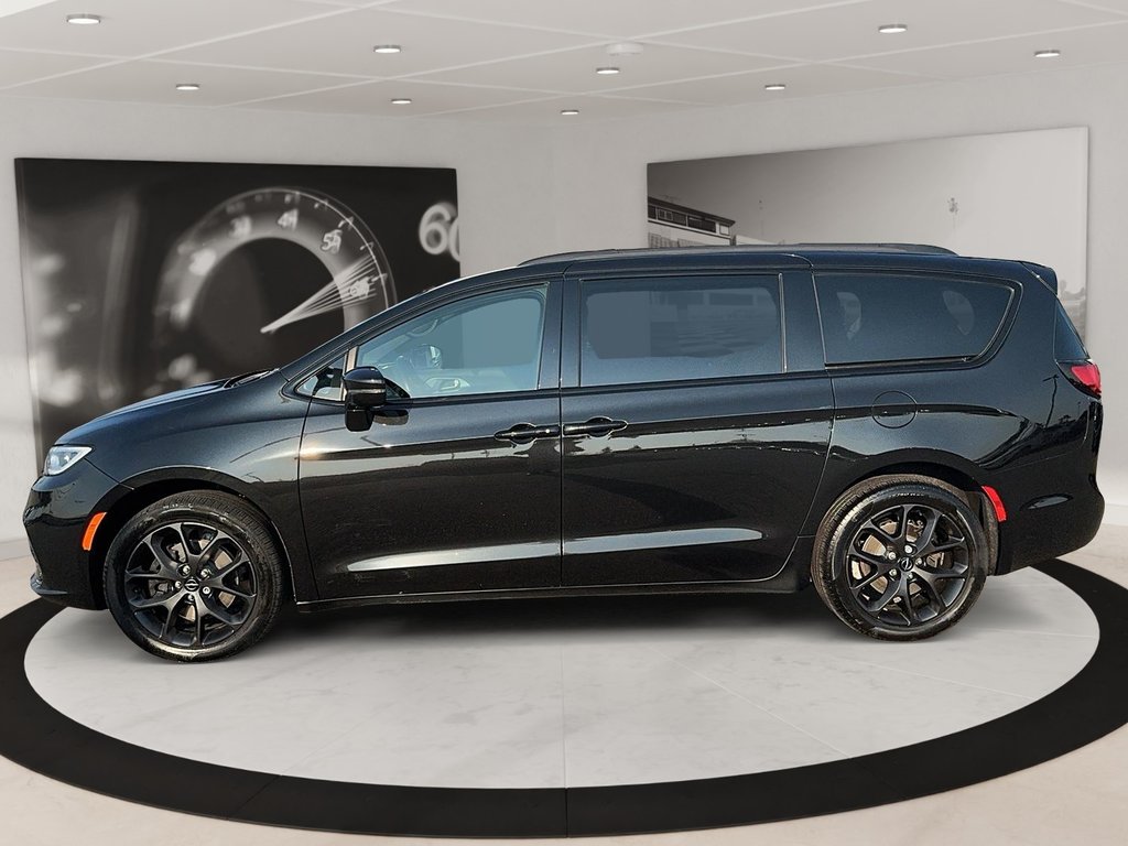 2022 Chrysler Pacifica in Quebec, Quebec - 5 - w1024h768px