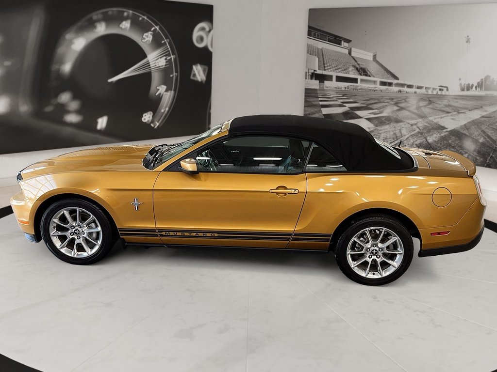 2010 Ford Mustang in Quebec, Quebec - 8 - w1024h768px