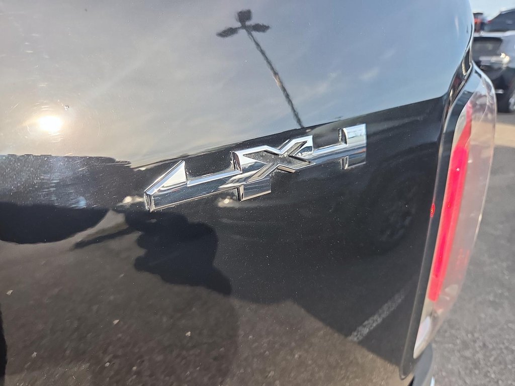 2019 GMC CANYON 4WD EXTENDED in Quebec, Quebec - 15 - w1024h768px