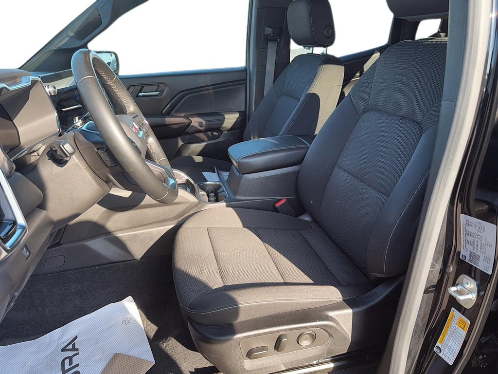 2023 GMC Canyon in Quebec, Quebec - 7 - w1024h768px