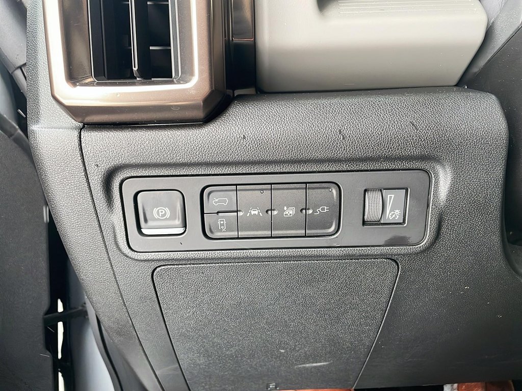 GMC HUMMER EV SUV  2025 à Québec, Québec - 16 - w1024h768px