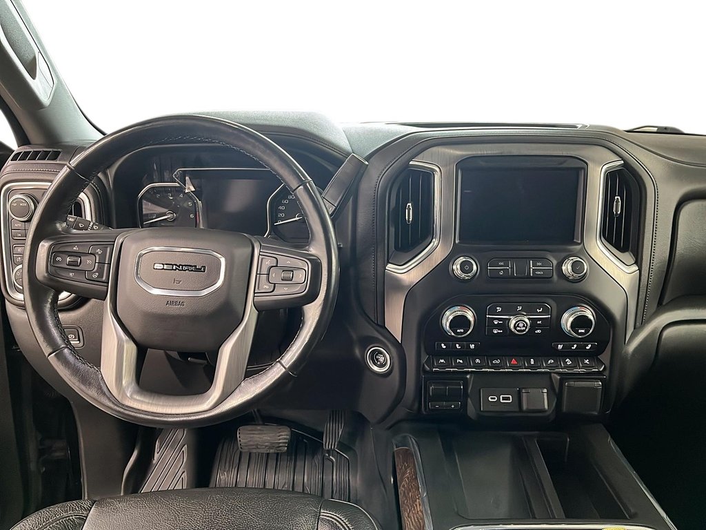 2020 GMC SIERRA 1500 in Quebec, Quebec - 10 - w1024h768px