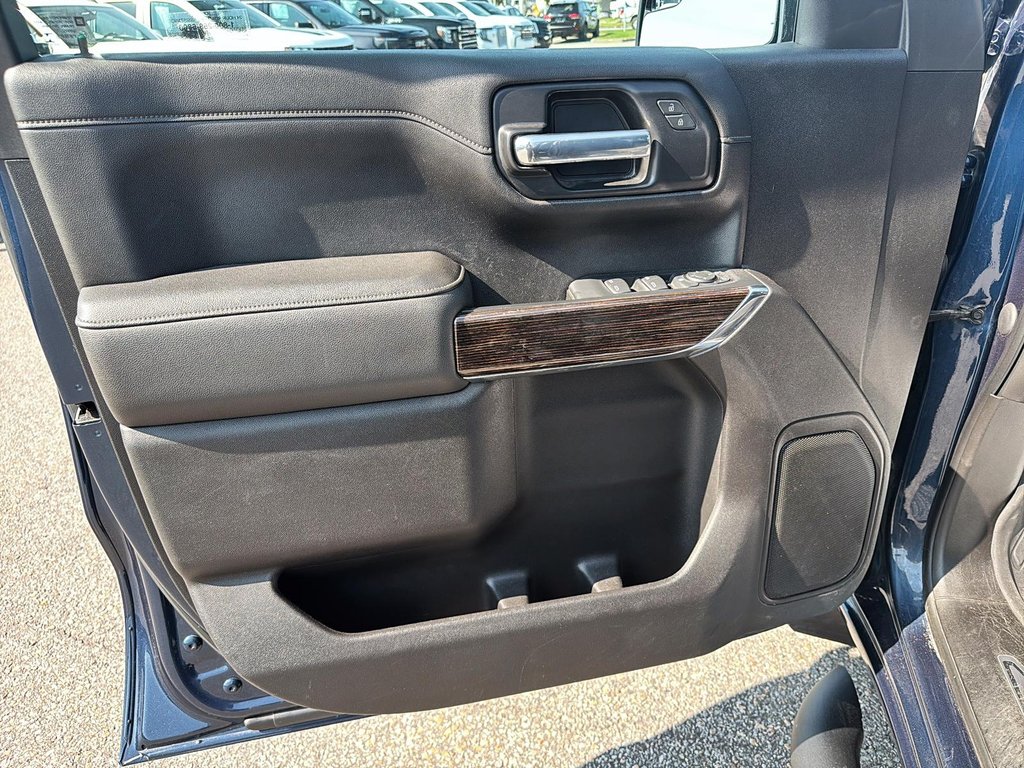 2021 GMC Sierra 1500 in Quebec, Quebec - 11 - w1024h768px