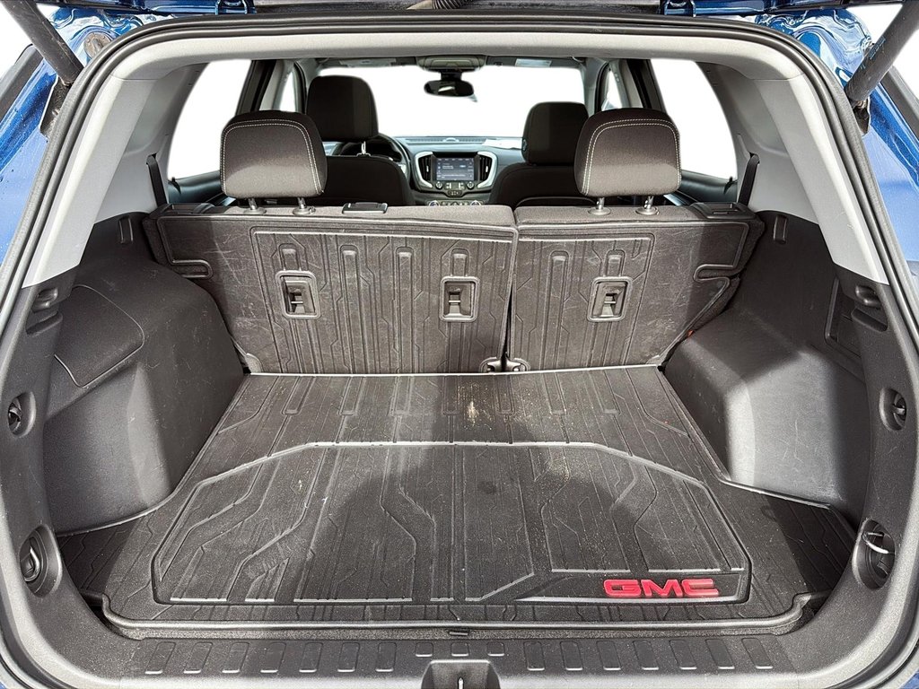 2022 GMC TERRAIN in Quebec, Quebec - 6 - w1024h768px