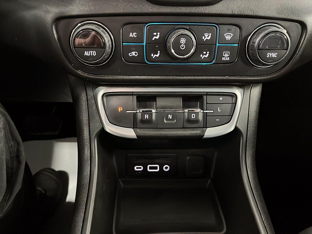 GMC TERRAIN  2022 à Québec, Québec - 14 - w1024h768px