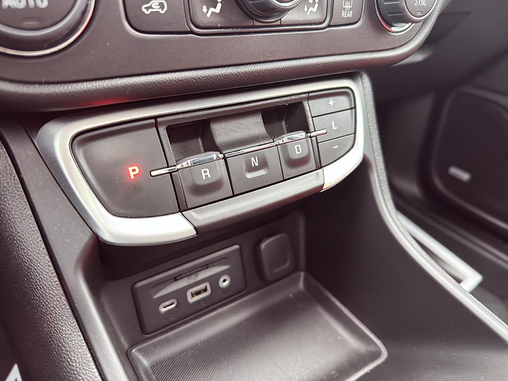 2023 GMC TERRAIN in Quebec, Quebec - 13 - w1024h768px