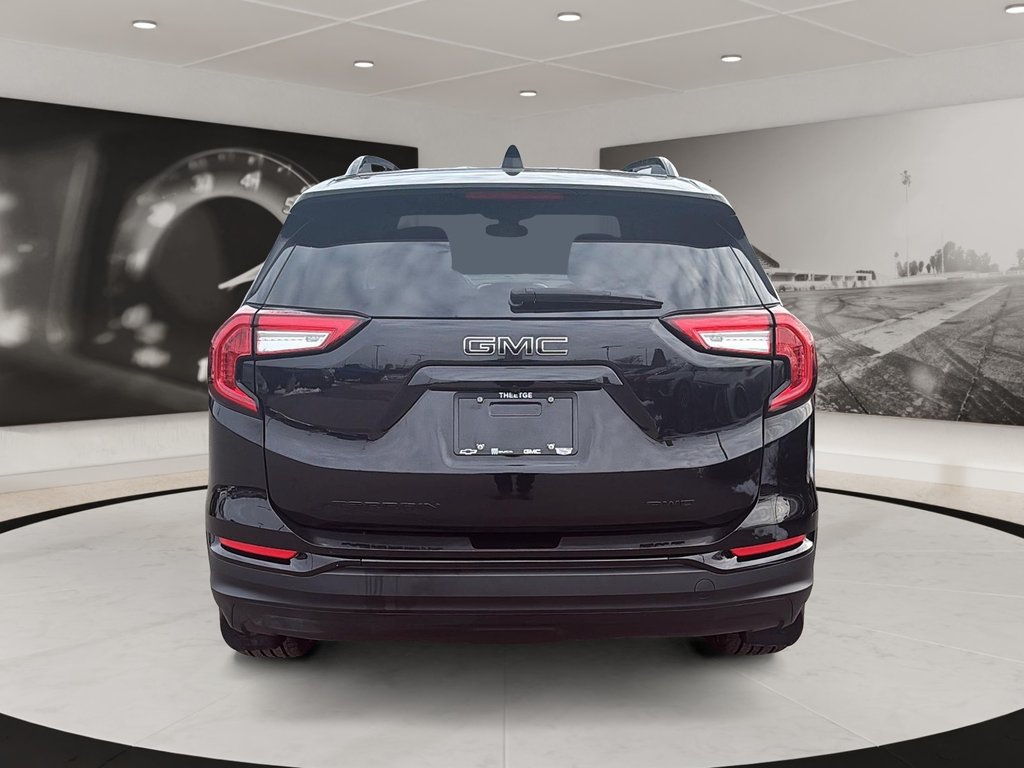 2023 GMC TERRAIN in Quebec, Quebec - 3 - w1024h768px