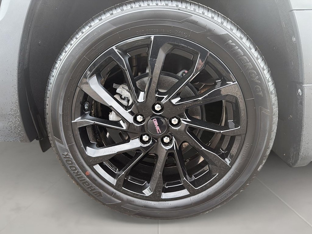 2023 GMC TERRAIN in Quebec, Quebec - 7 - w1024h768px
