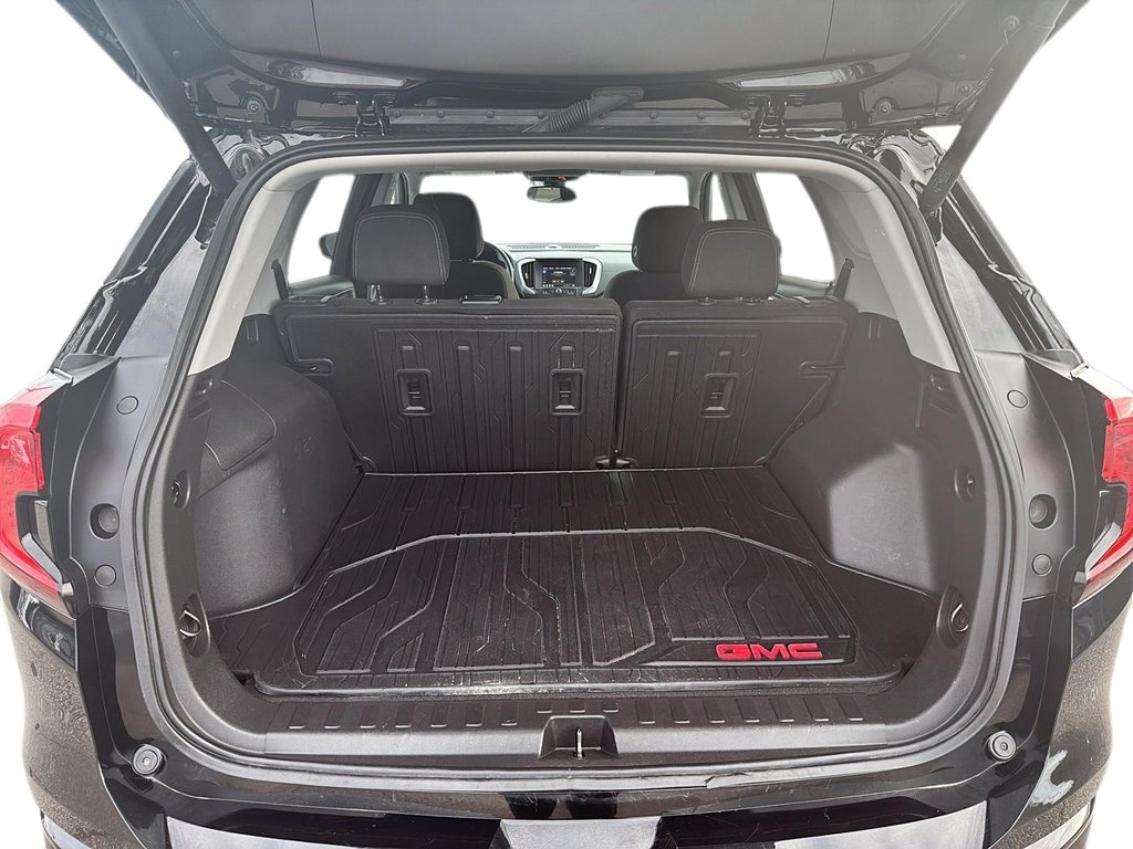 2023 GMC TERRAIN in Quebec, Quebec - 6 - w1024h768px