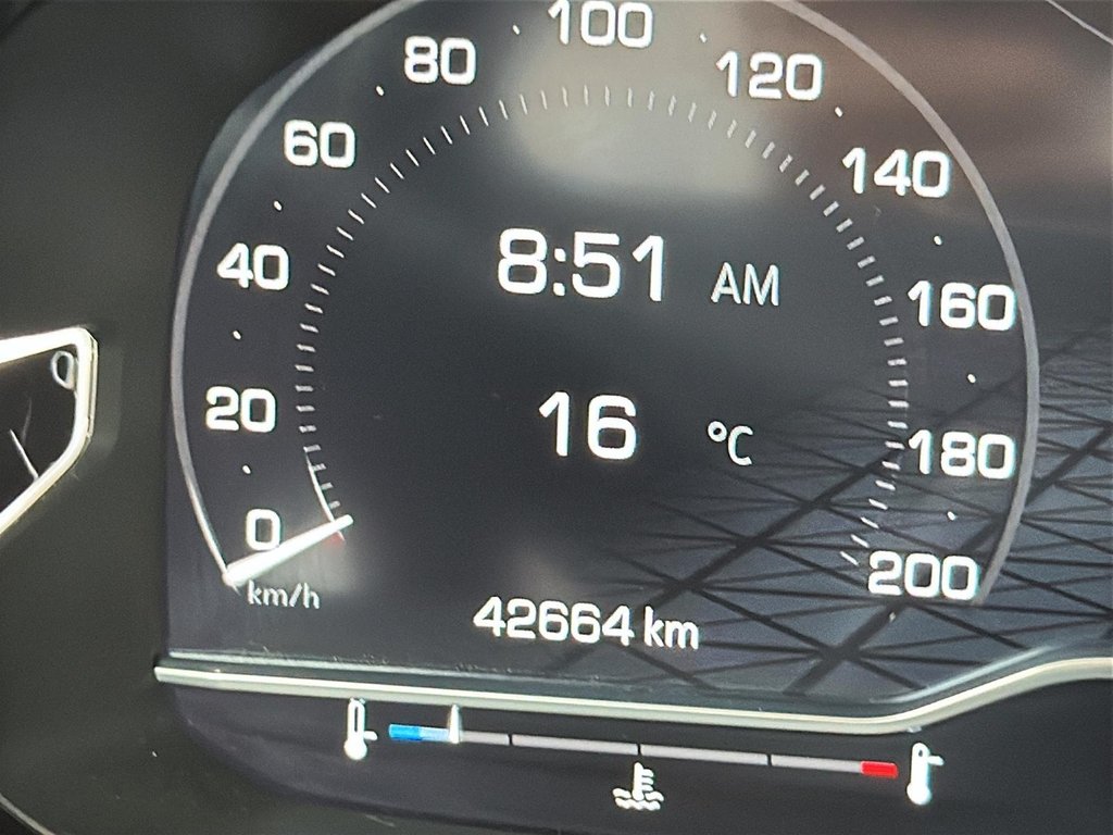 2022 GMC Yukon in Quebec, Quebec - 12 - w1024h768px