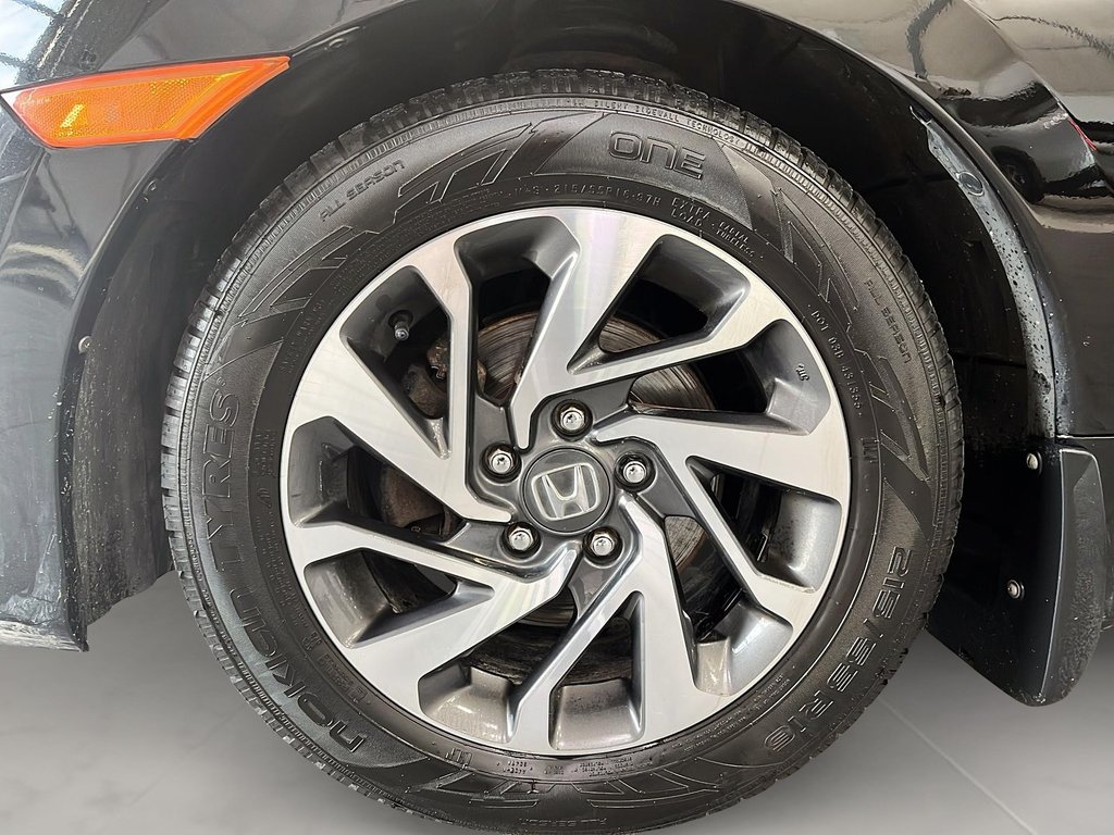 2016 Honda CIVIC SEDAN in Quebec, Quebec - 7 - w1024h768px