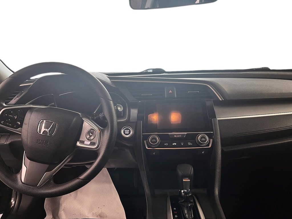 2016 Honda CIVIC SEDAN in Quebec, Quebec - 10 - w1024h768px