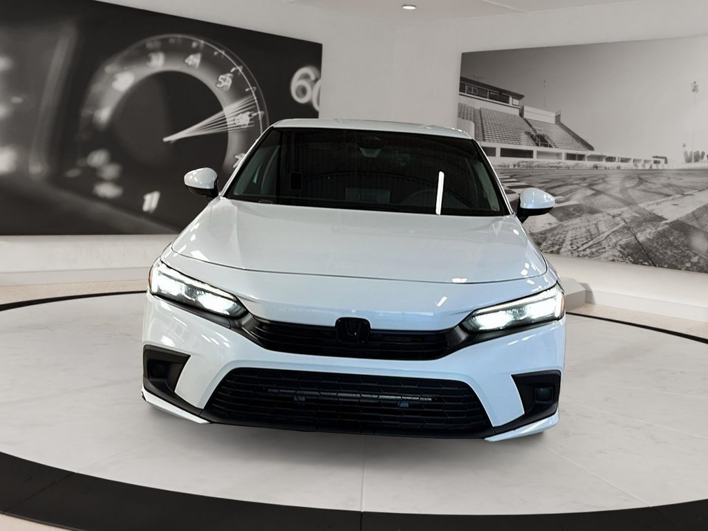 2022 Honda CIVIC SEDAN in Quebec, Quebec - 2 - w1024h768px