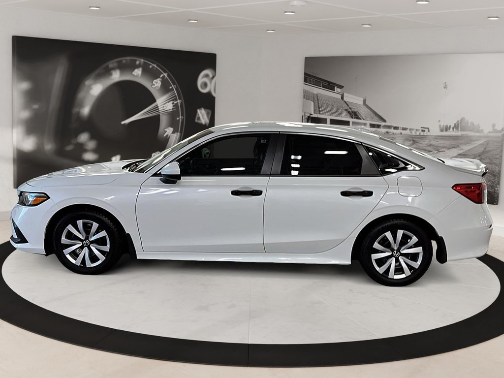 2022 Honda CIVIC SEDAN in Quebec, Quebec - 5 - w1024h768px