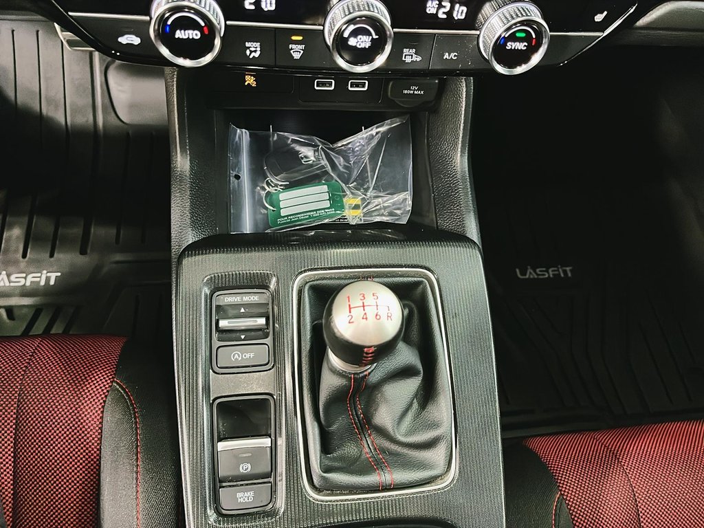 2024 Honda Civic SI sedan in Quebec, Quebec - 15 - w1024h768px