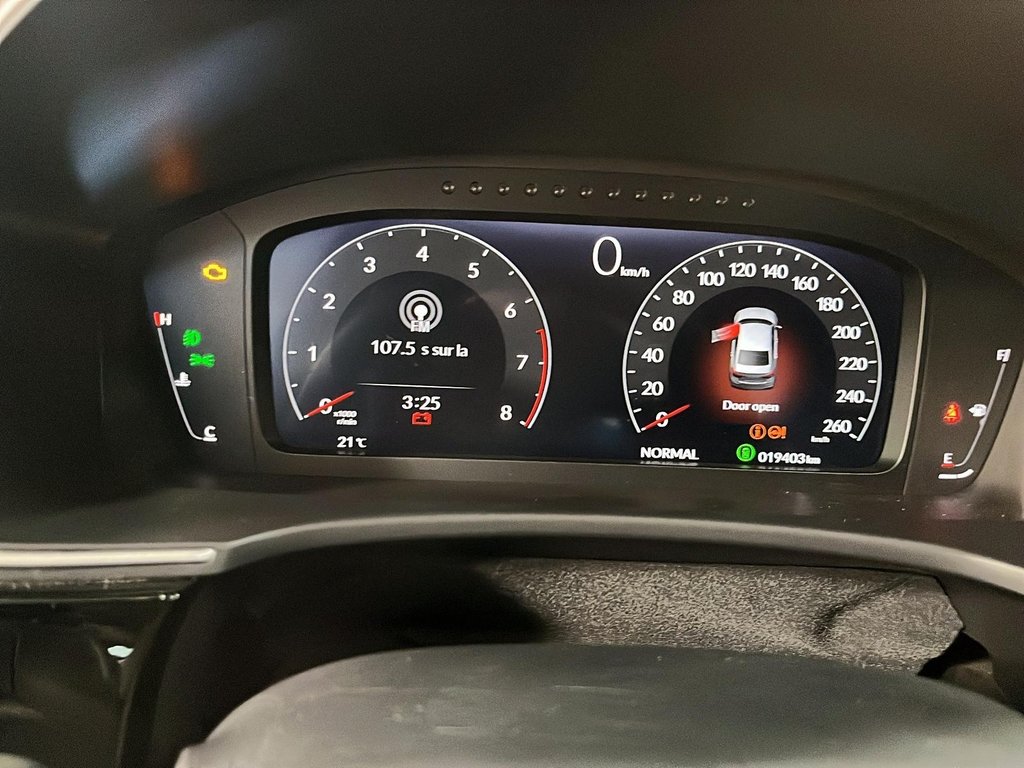 2024 Honda Civic SI sedan in Quebec, Quebec - 13 - w1024h768px