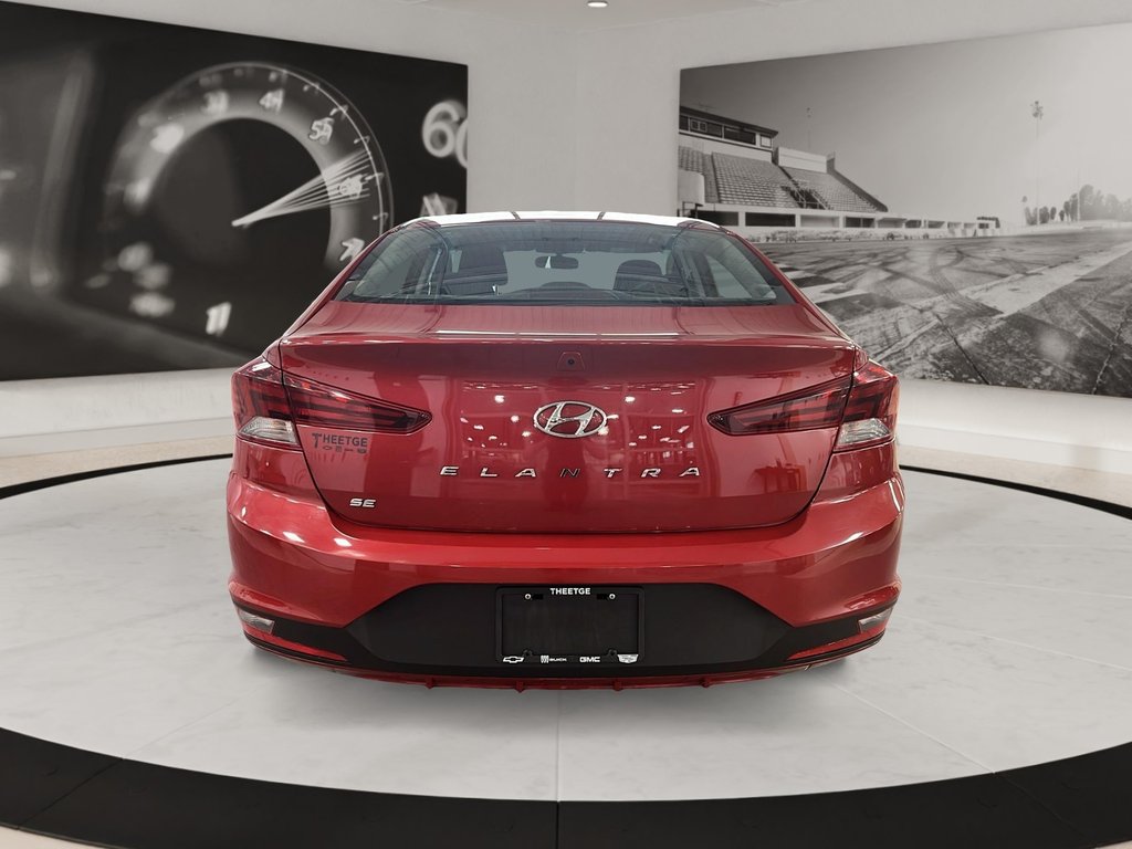Hyundai ELANTRA  2020 à Québec, Québec - 3 - w1024h768px