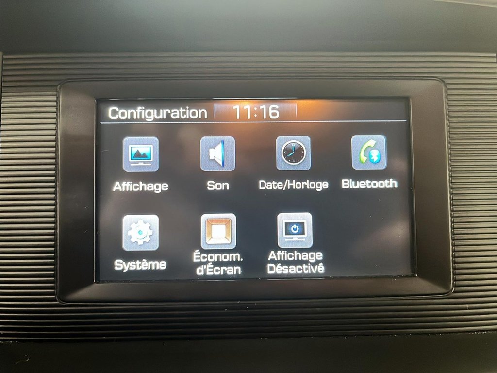 Hyundai ELANTRA  2020 à Québec, Québec - 17 - w1024h768px