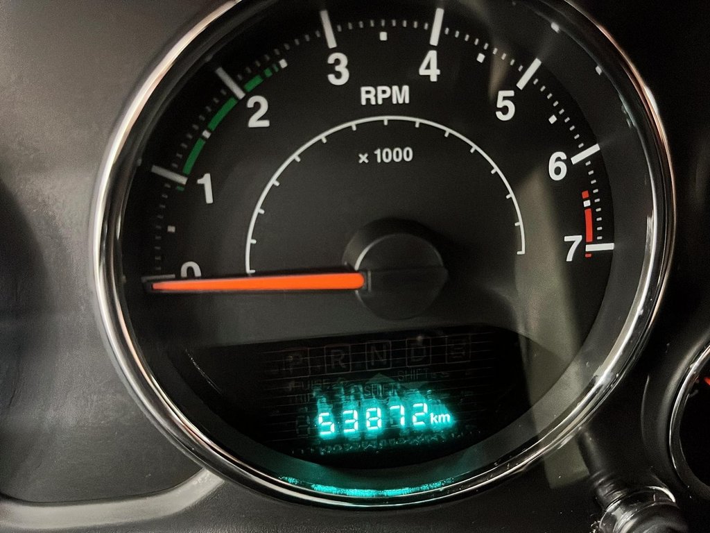 2018 Jeep Wrangler JK in Quebec, Quebec - 13 - w1024h768px