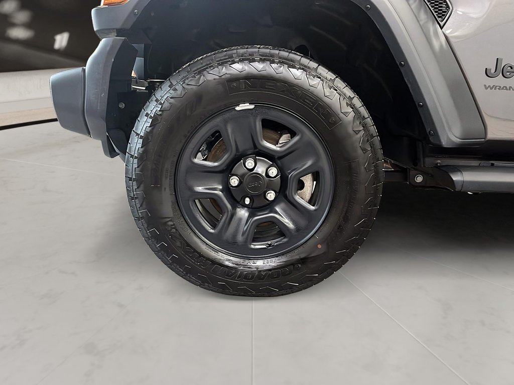 2024 Jeep Wrangler in Quebec, Quebec - 7 - w1024h768px