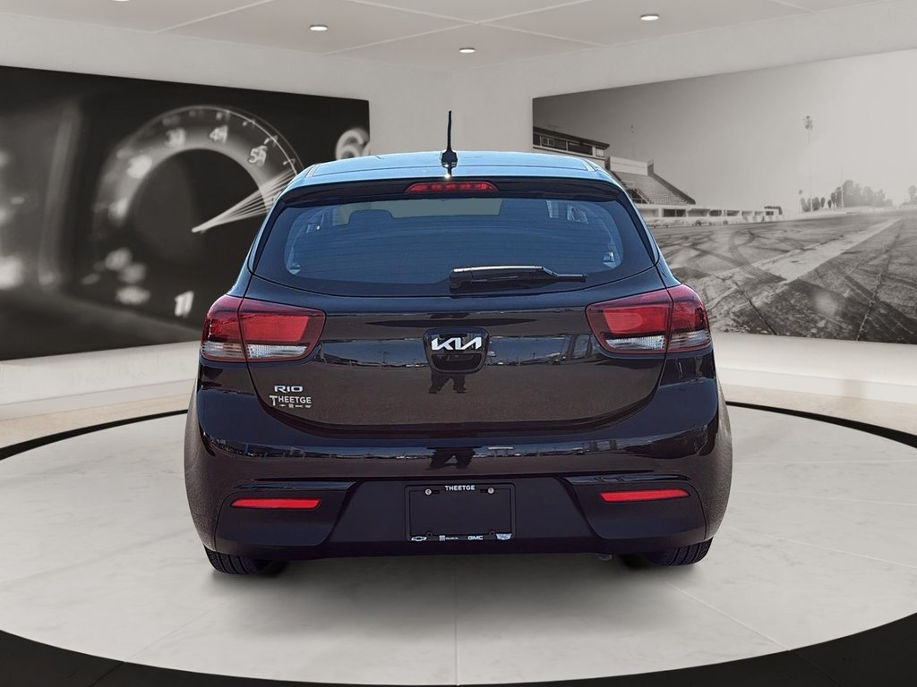 2022 Kia Rio 5-door in Quebec, Quebec - 3 - w1024h768px