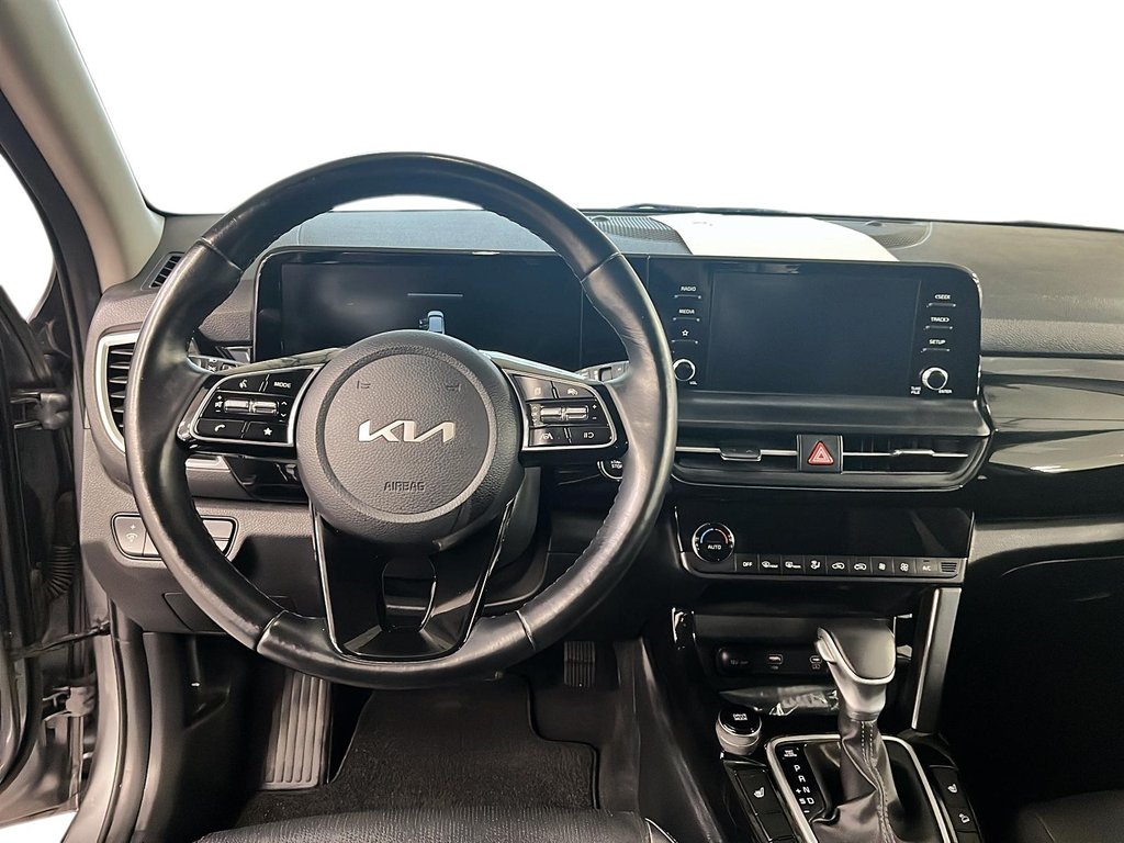 Kia SELTOS  2024 à Québec, Québec - 13 - w1024h768px