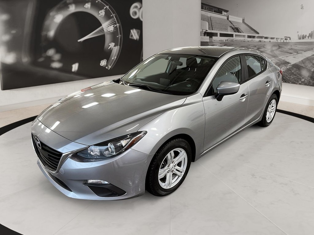 Mazda 3  2016 à Québec, Québec - 1 - w1024h768px