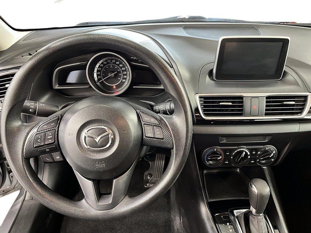 2016 Mazda 3 in Quebec, Quebec - 14 - w1024h768px