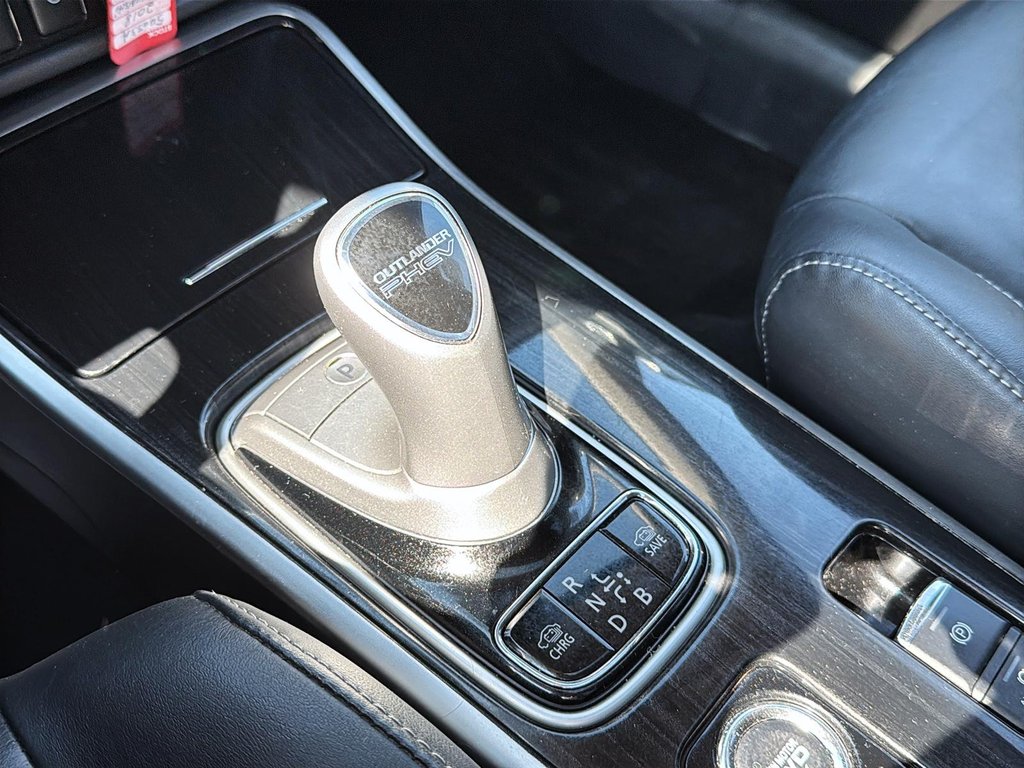 2018 Mitsubishi Outlander in Quebec, Quebec - 14 - w1024h768px
