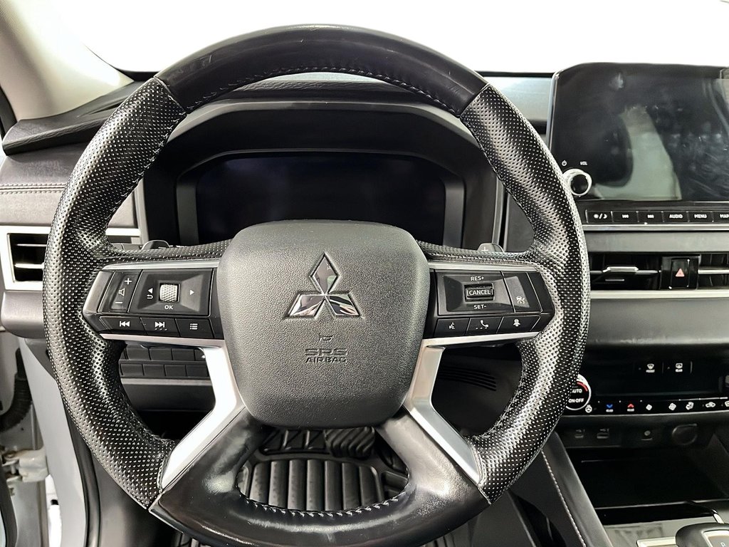 Mitsubishi Outlander  2022 à Québec, Québec - 12 - w1024h768px