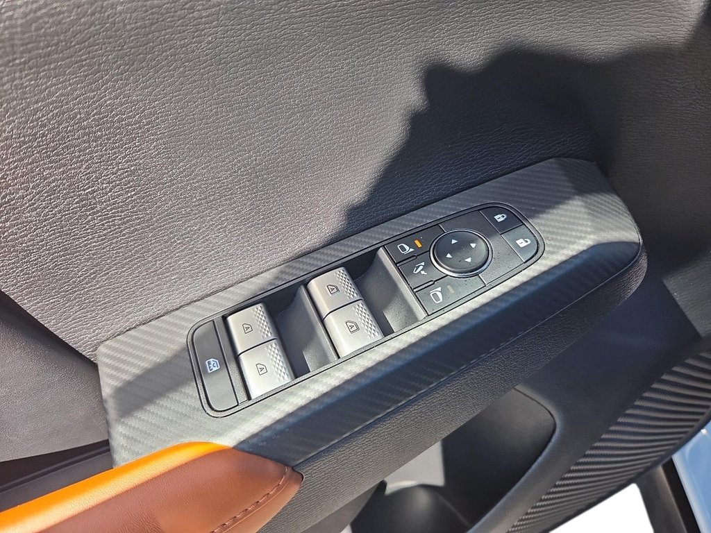 2022 Mitsubishi OUTLANDER in Quebec, Quebec - 10 - w1024h768px