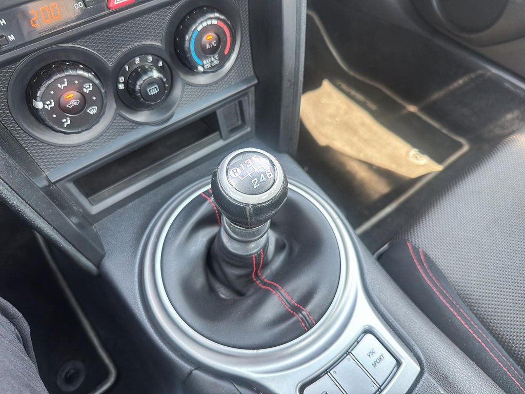 2013 Subaru BRZ in Quebec, Quebec - 10 - w1024h768px