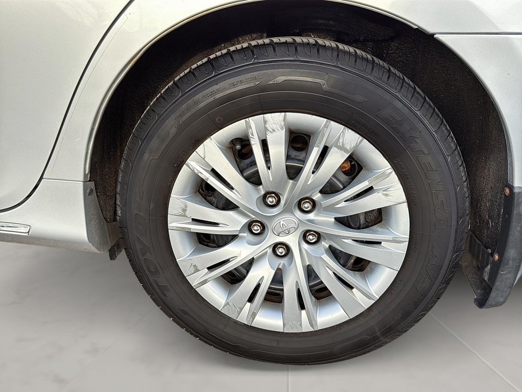 Toyota CAMRY  2012 à Québec, Québec - 6 - w1024h768px