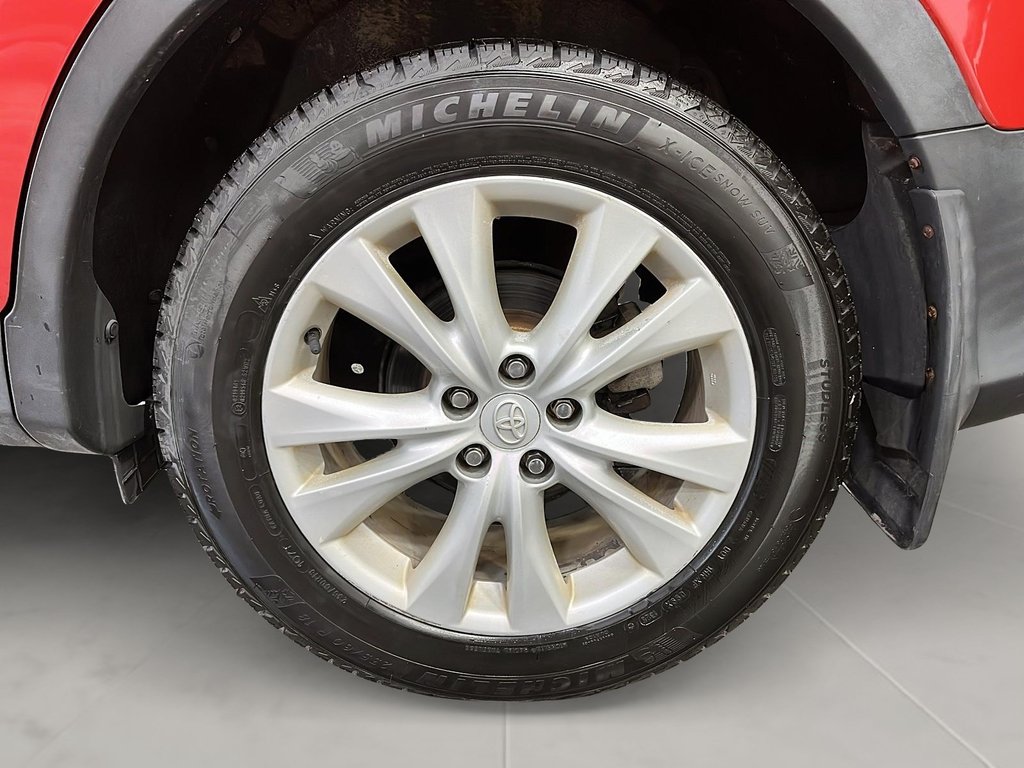 Toyota RAV4  2015 à Québec, Québec - 7 - w1024h768px